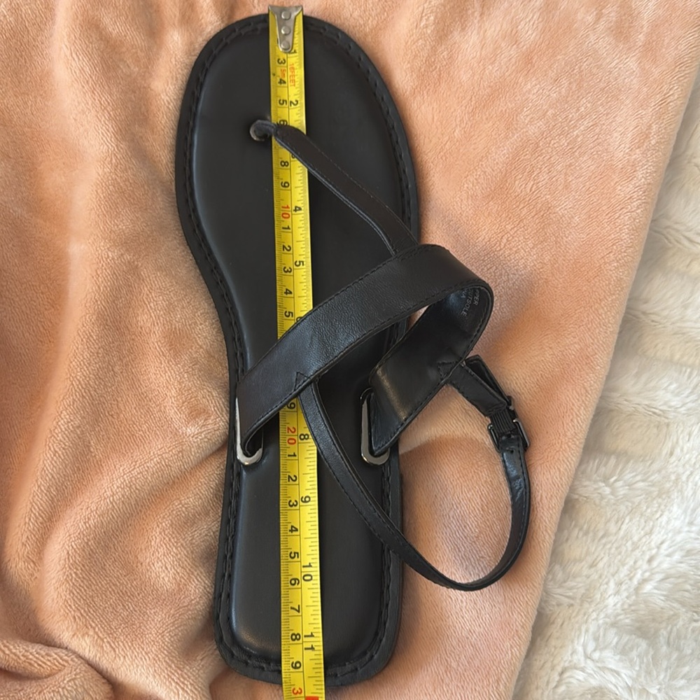 AEROSOLES Black Sandals - Picture 5 of 6